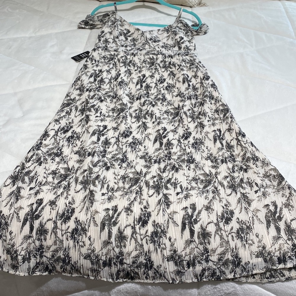 Express women’s off shoulder dress